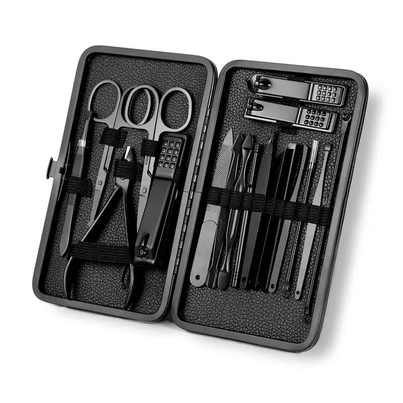18 Piece Manicure Set